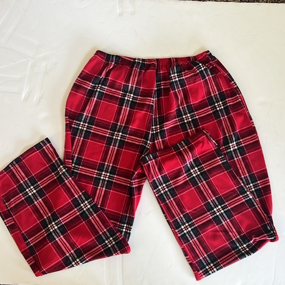 Red Plaid Sleeping Pants - Picture 2 of 4